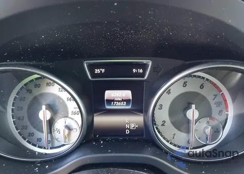 2017 Mercedes-Benz Gla 250 4Matic z USA, uszkodzony, nr VIN WDCTG4GB5HJ342874